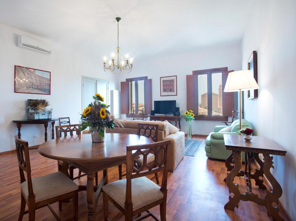 Residenza D'epoca Palazzo Piccolomini Appartamento *